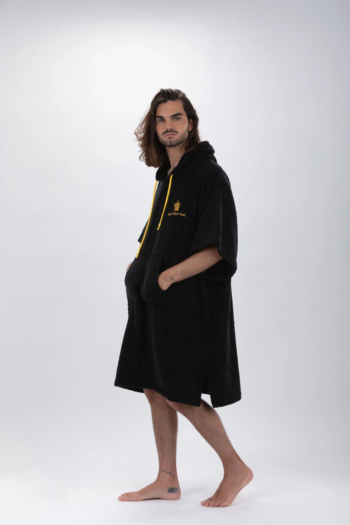 Poncho Surf Schwarz - Einheitsgröße - Tencel - Mit Ärmeln