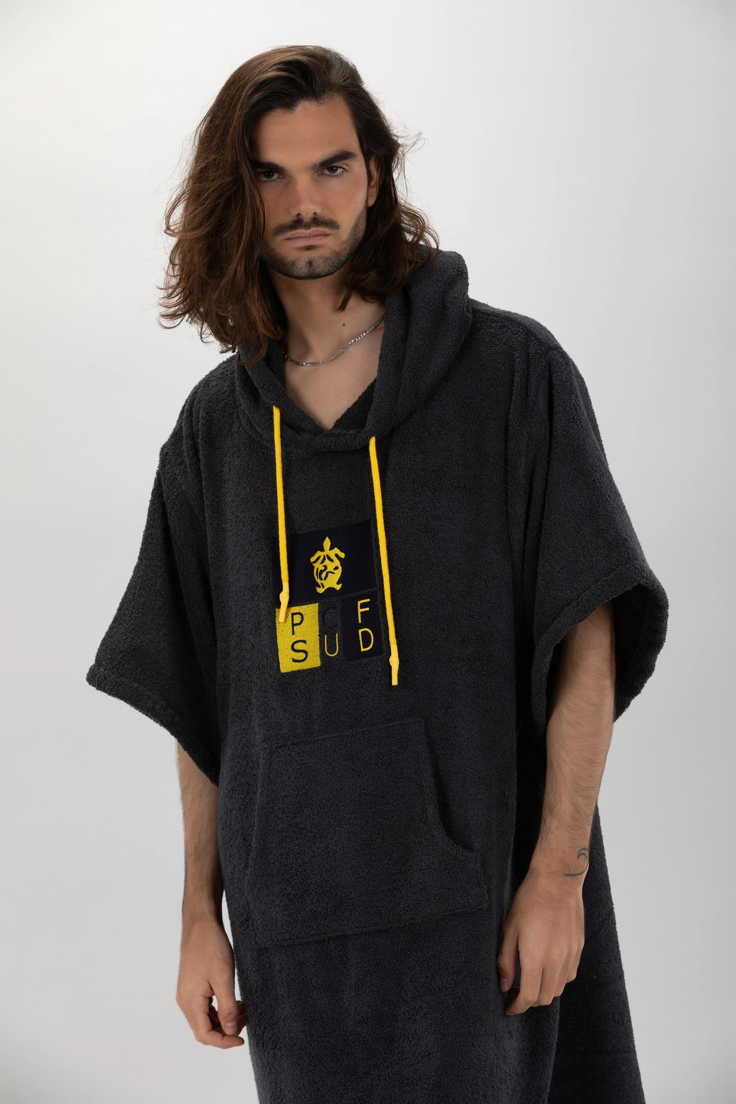 Surf Poncho Ciemnoszary - Rozmiar uniwersalny - Bawełna - z rękawami