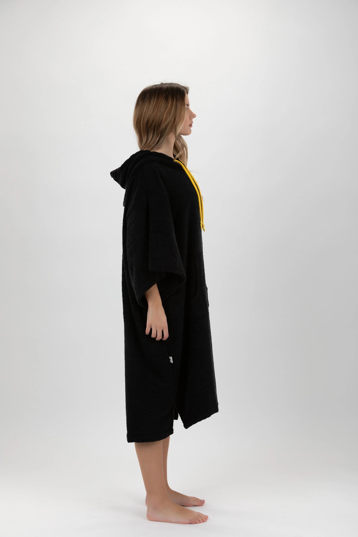 Poncho Surf Schwarz - Einheitsgröße - Tencel - Mit Ärmeln