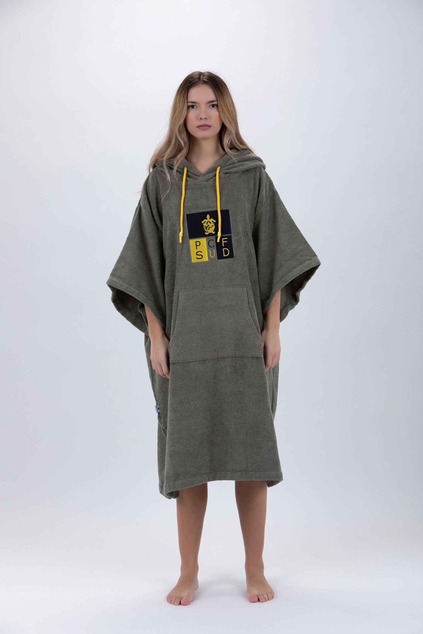 Grüner Surf-Poncho – Einheitsgröße – Baumwolle – mit Ärmeln